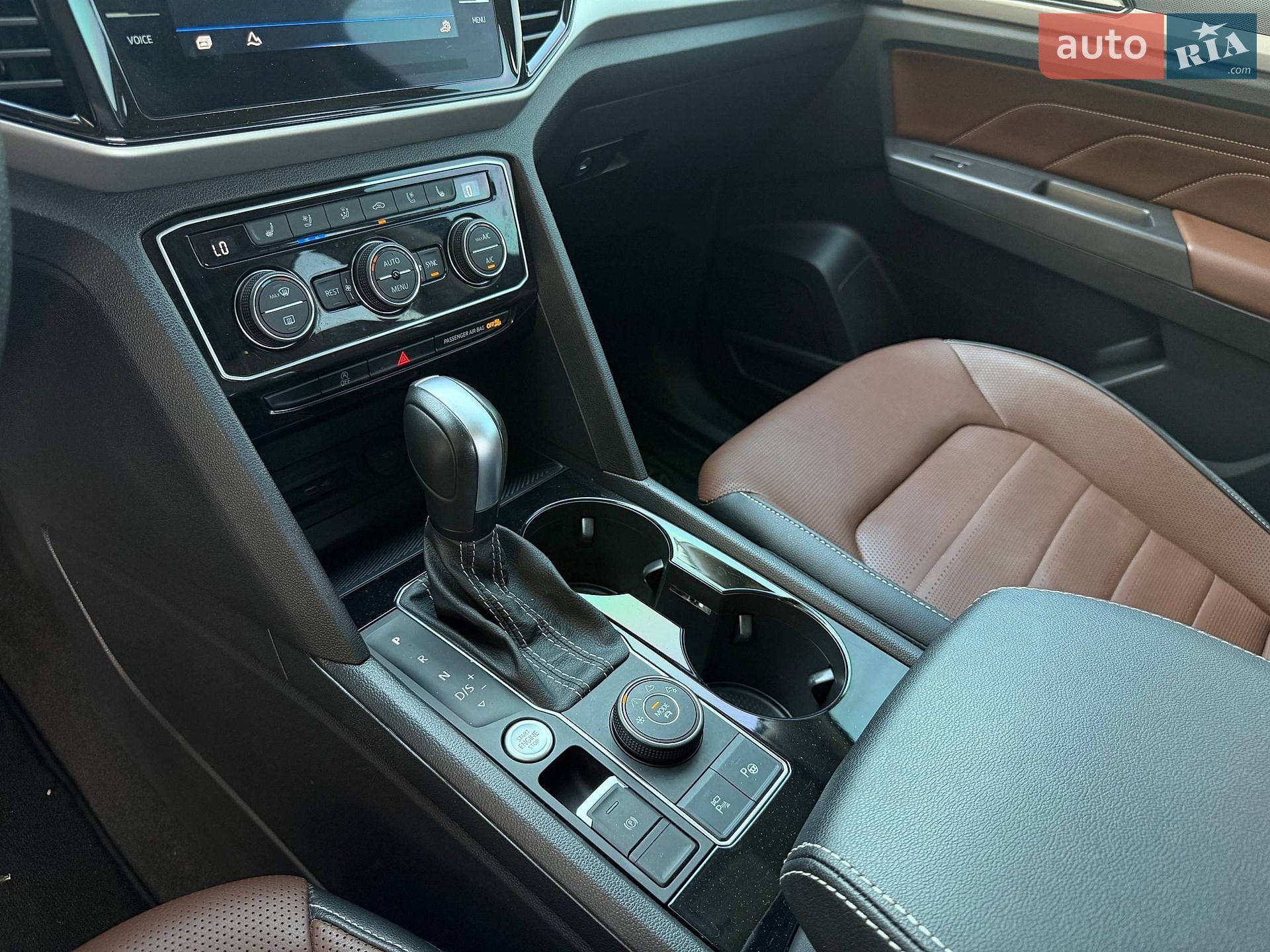 Volkswagen Atlas 2023 VIN 1V2FR2CA9PC543631 фото оголошення 15 з 27
