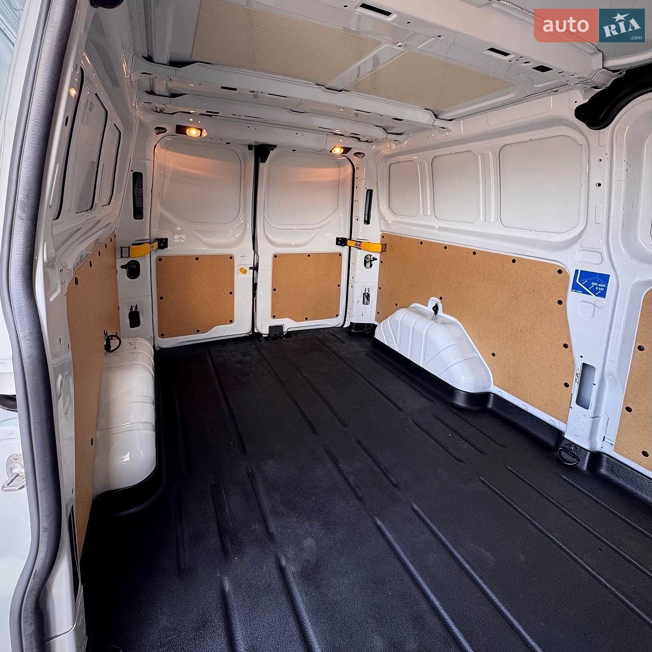 Ford Transit Custom 2021 VIN WF0YXXTTGYMK06103 фото оголошення 40 з 51