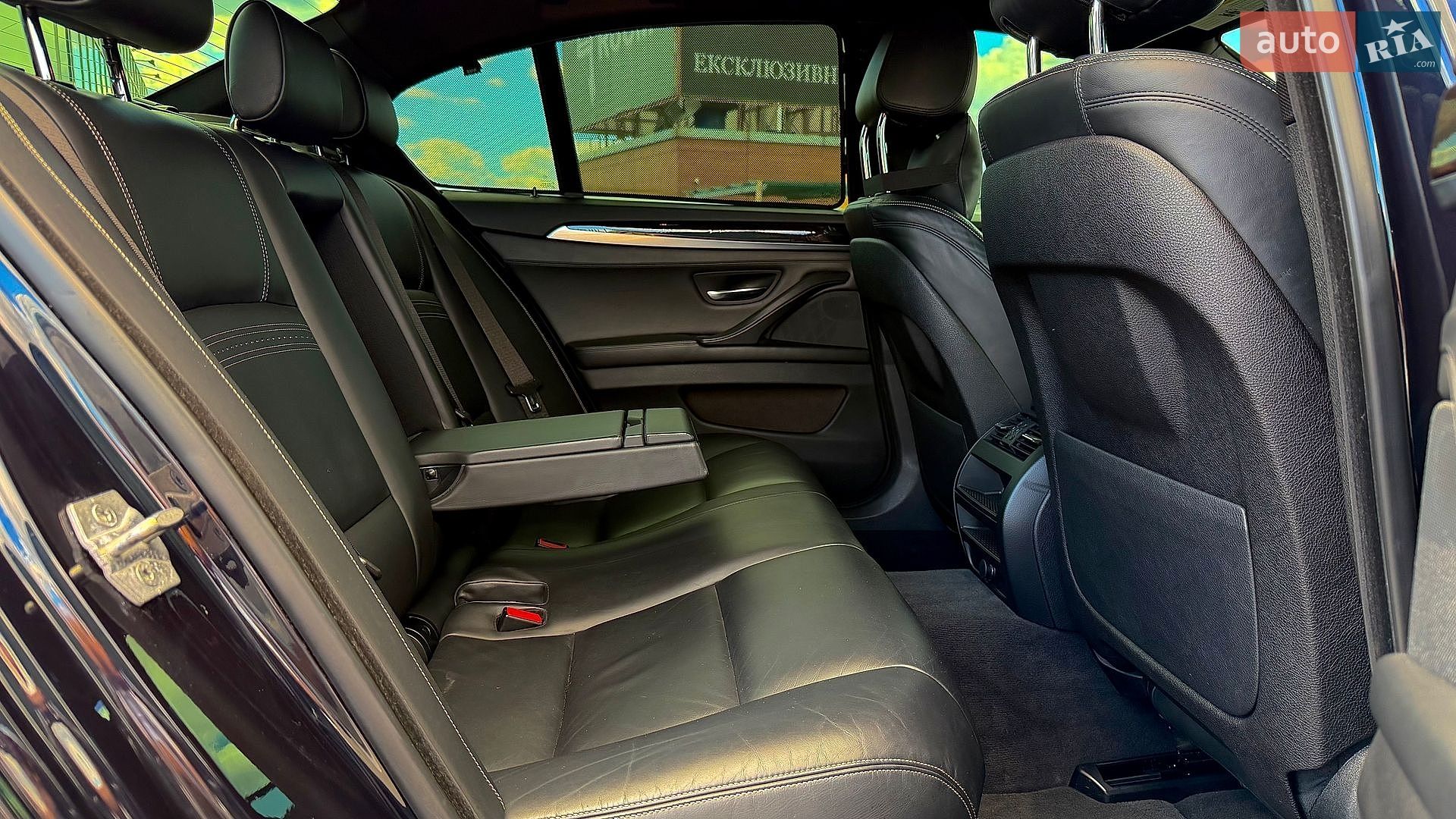 BMW 5 Series 2015 VIN WBA5A5C57FD519925 фото оголошення 28 з 48