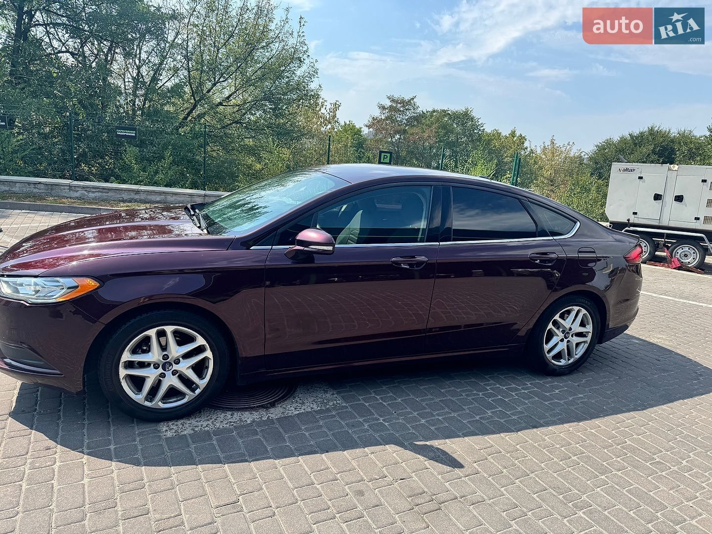 Ford Fusion 2016 VIN 3FA6P0H72HR107351 фото оголошення 5 з 20