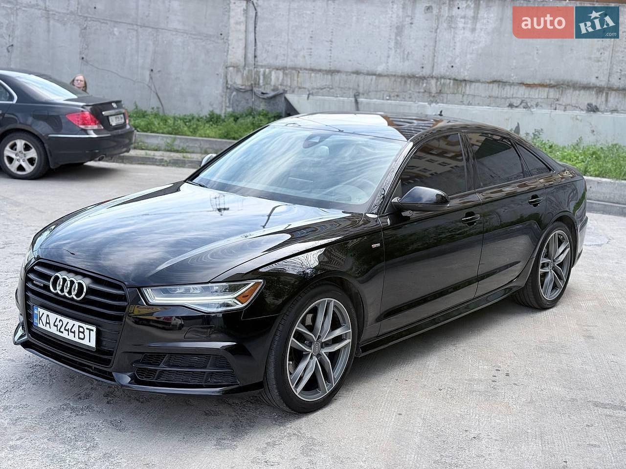 Audi A6 2015 VIN WAUHMAFC7GN018245 фото оголошення 4 з 10