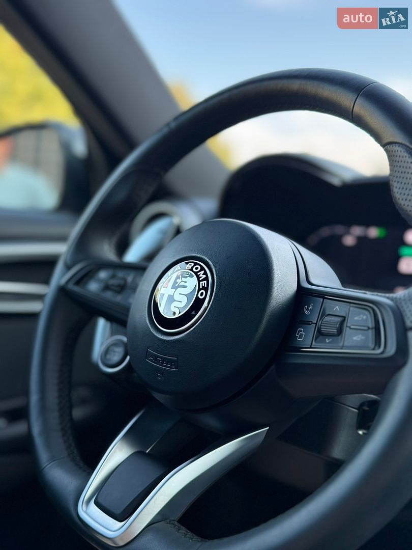 Alfa Romeo Tonale 2023 VIN ZASPATDW9R3045093 фото оголошення 19 з 29