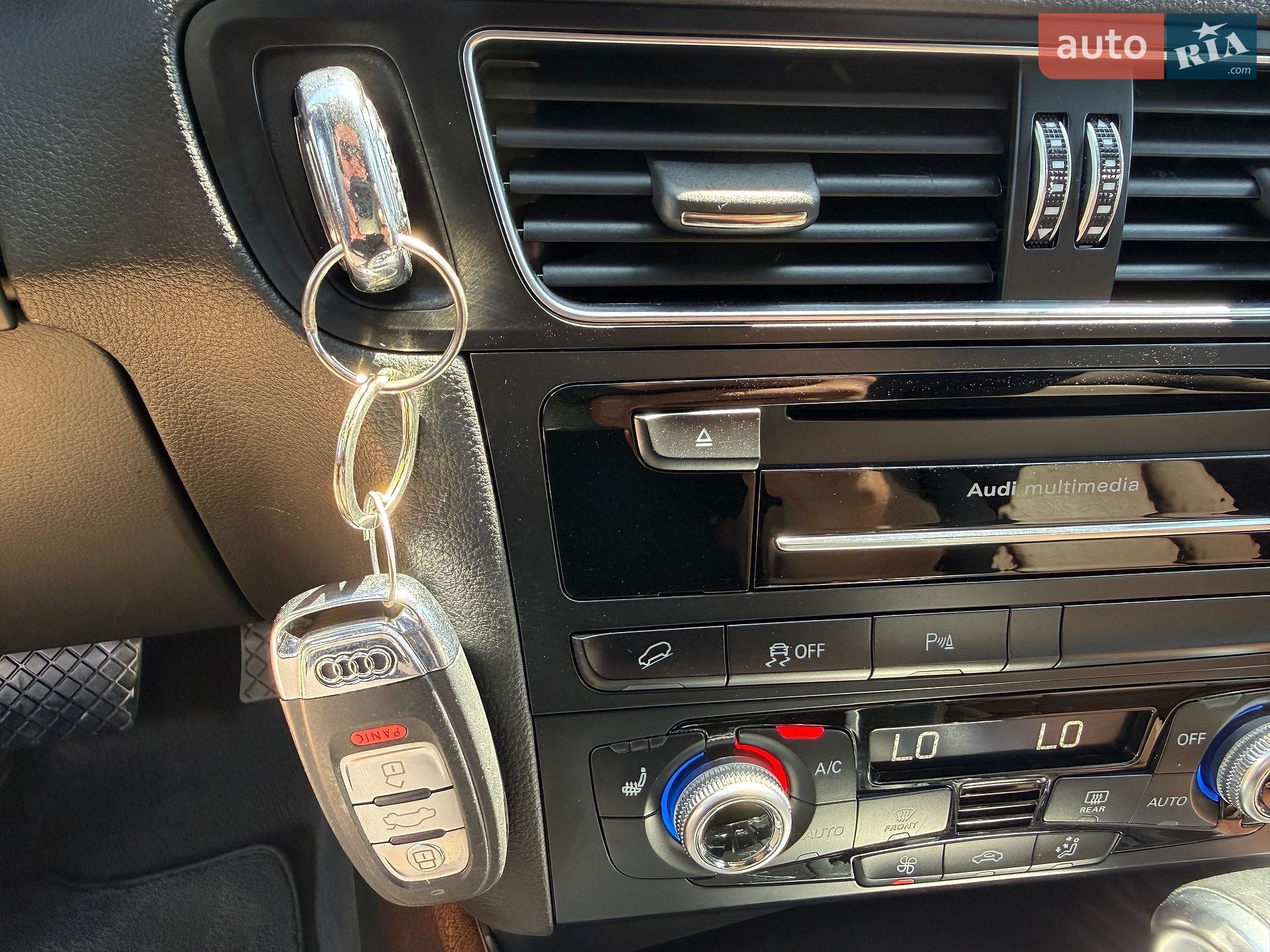 Audi Q5 2016 VIN WA1L2AFPXGA123417 фото оголошення 33 з 65