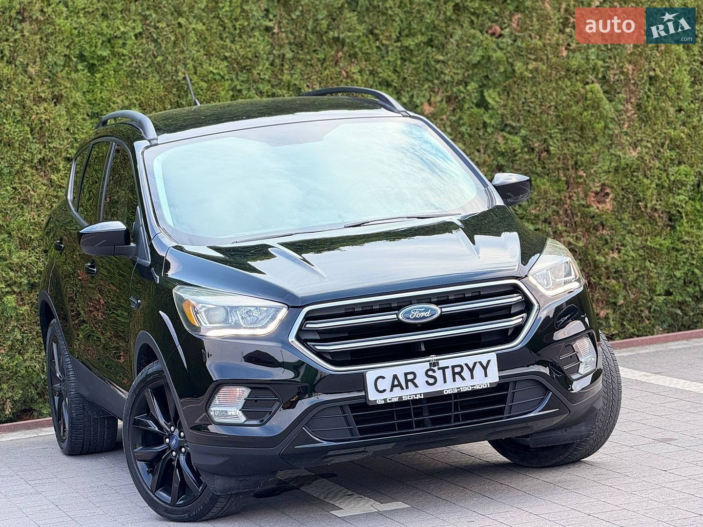 Ford Escape 2018 VIN 1FMCU0GD4JUB35353 фото оголошення 11 з 54