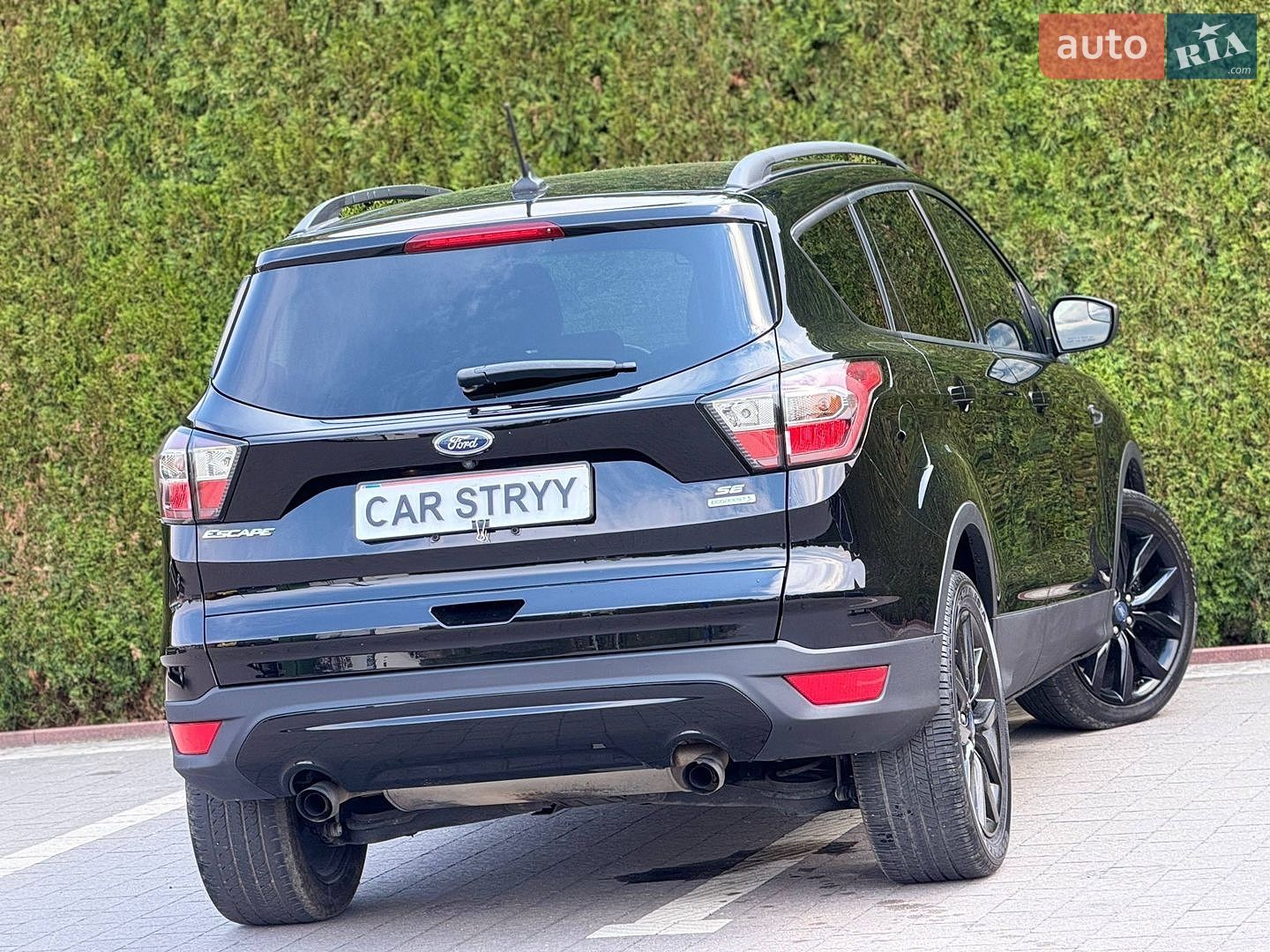 Ford Escape 2018 VIN 1FMCU0GD4JUB35353 фото оголошення 19 з 54