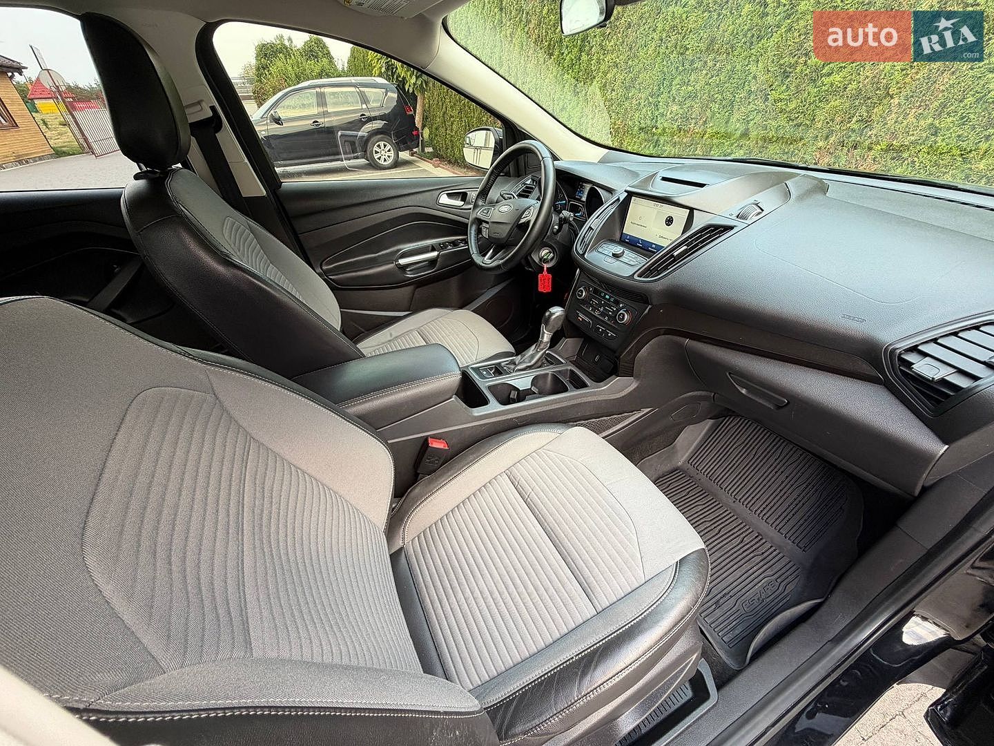 Ford Escape 2018 VIN 1FMCU0GD4JUB35353 фото оголошення 46 з 54
