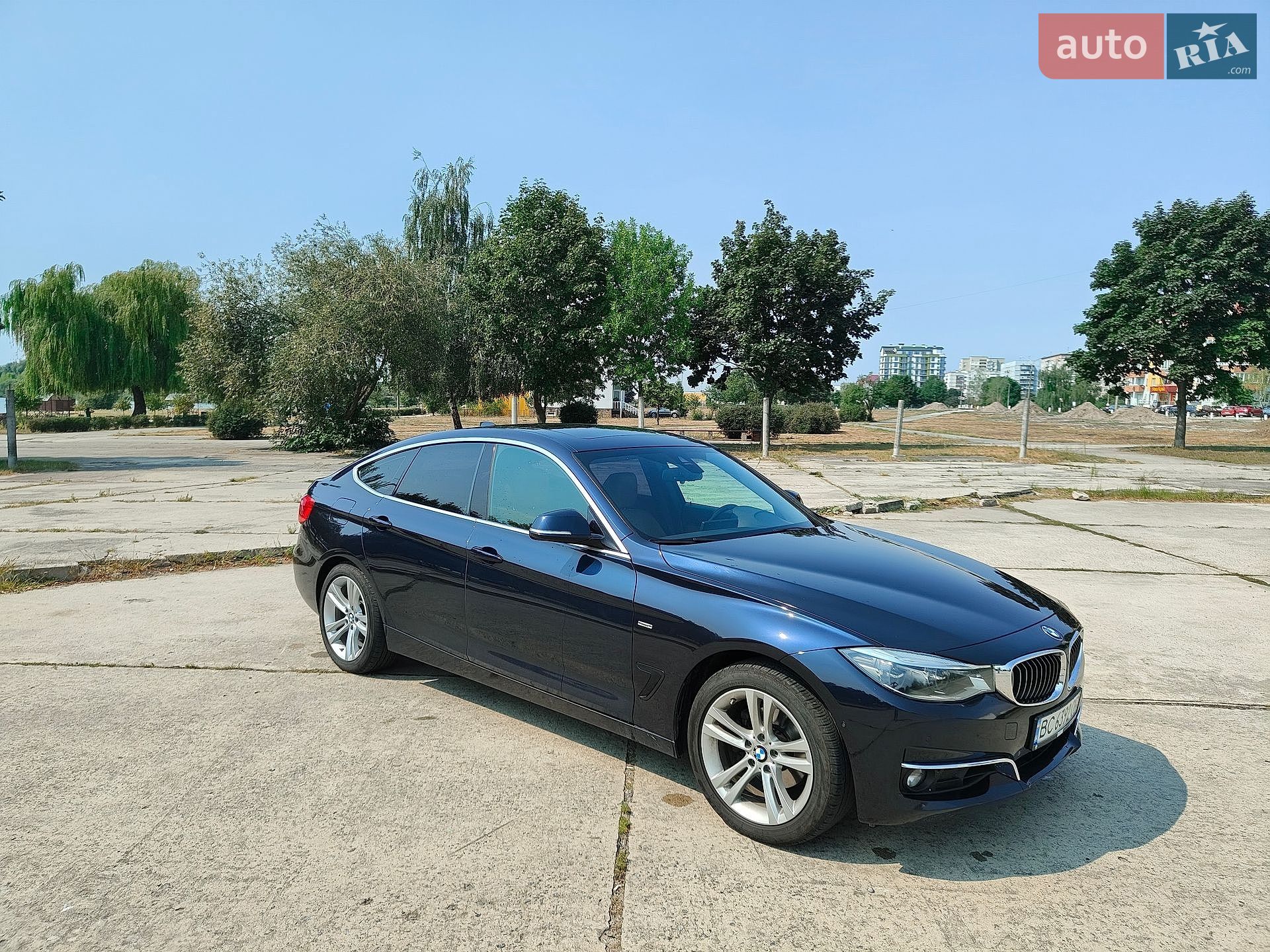 BMW 3 Series GT 2017 VIN WBA8Z9C39HG826820 фото оголошення 2 з 26