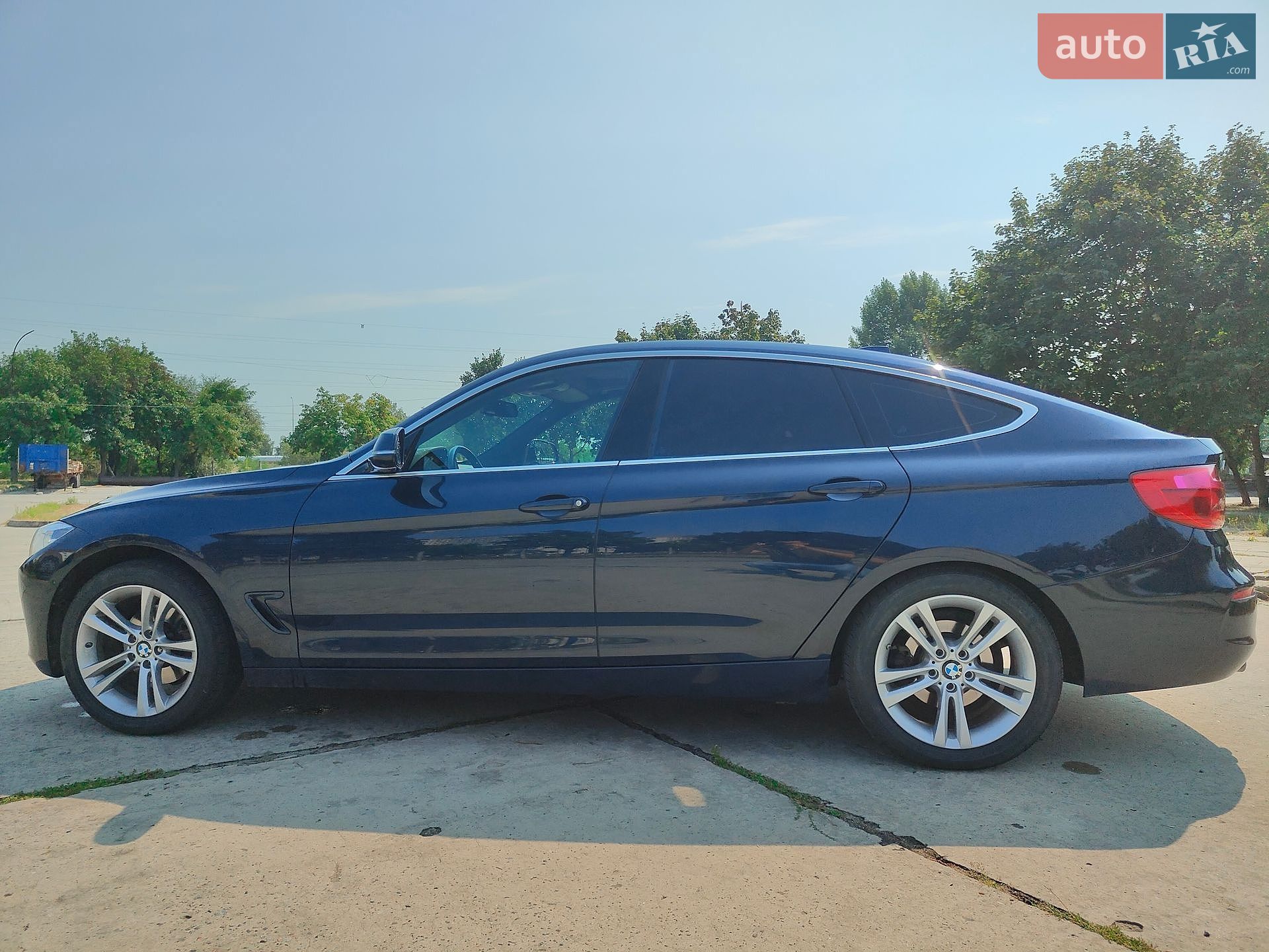 BMW 3 Series GT 2017 VIN WBA8Z9C39HG826820 фото оголошення 8 з 26