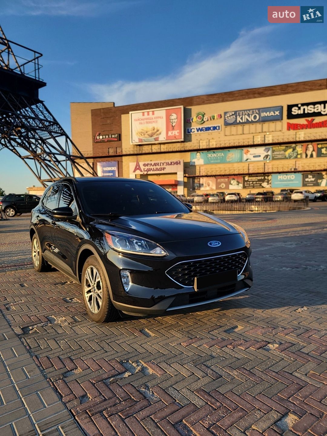 Ford Escape 2021 VIN 1FMCU9CZ3MUA31057 фото оголошення 6 з 10