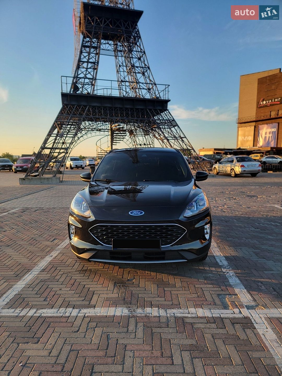 Ford Escape 2021 VIN 1FMCU9CZ3MUA31057 фото оголошення 2 з 10