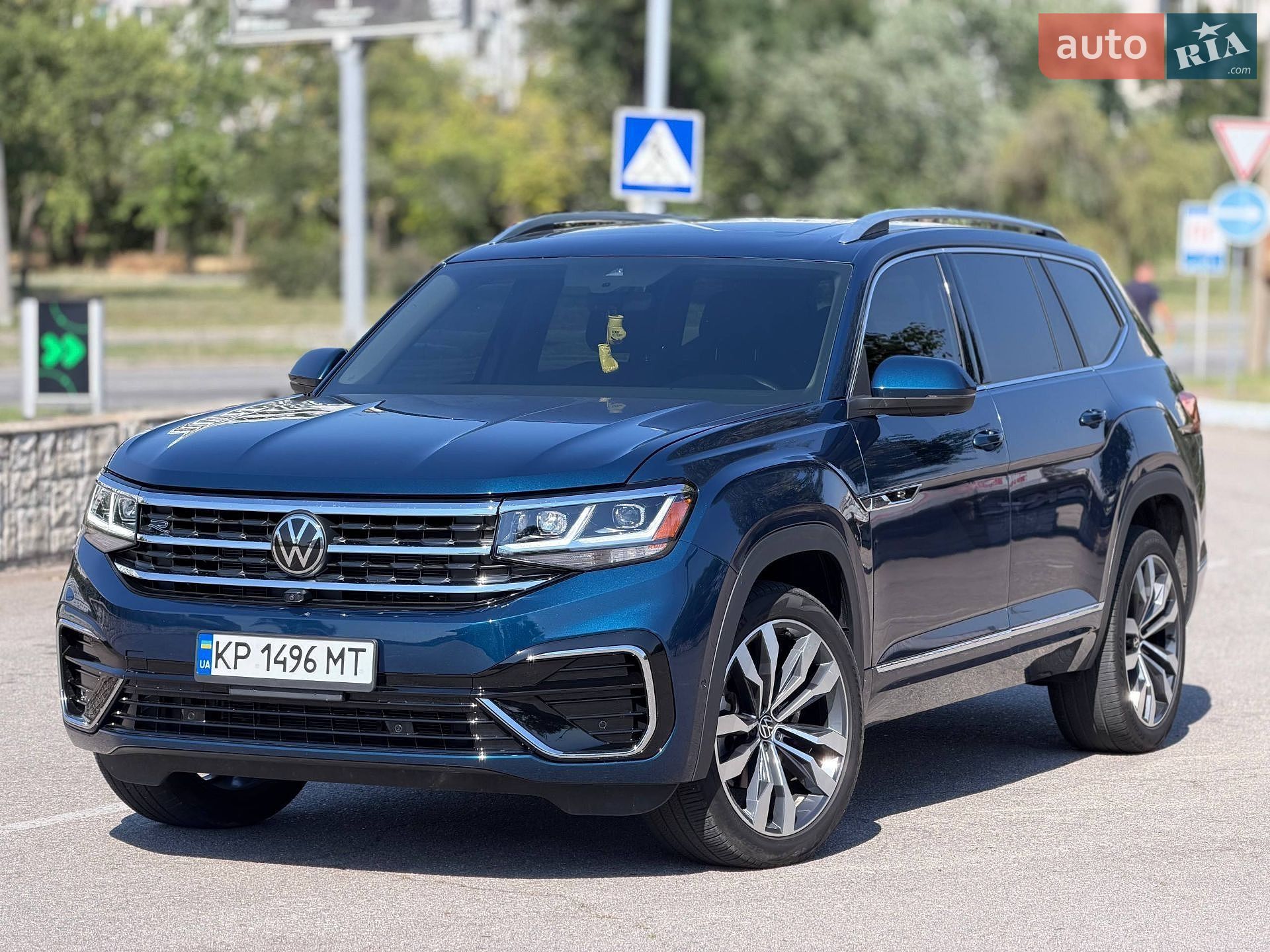Volkswagen Atlas 2023 VIN 1V2FR2CA9PC543631 фото оголошення 8 з 27