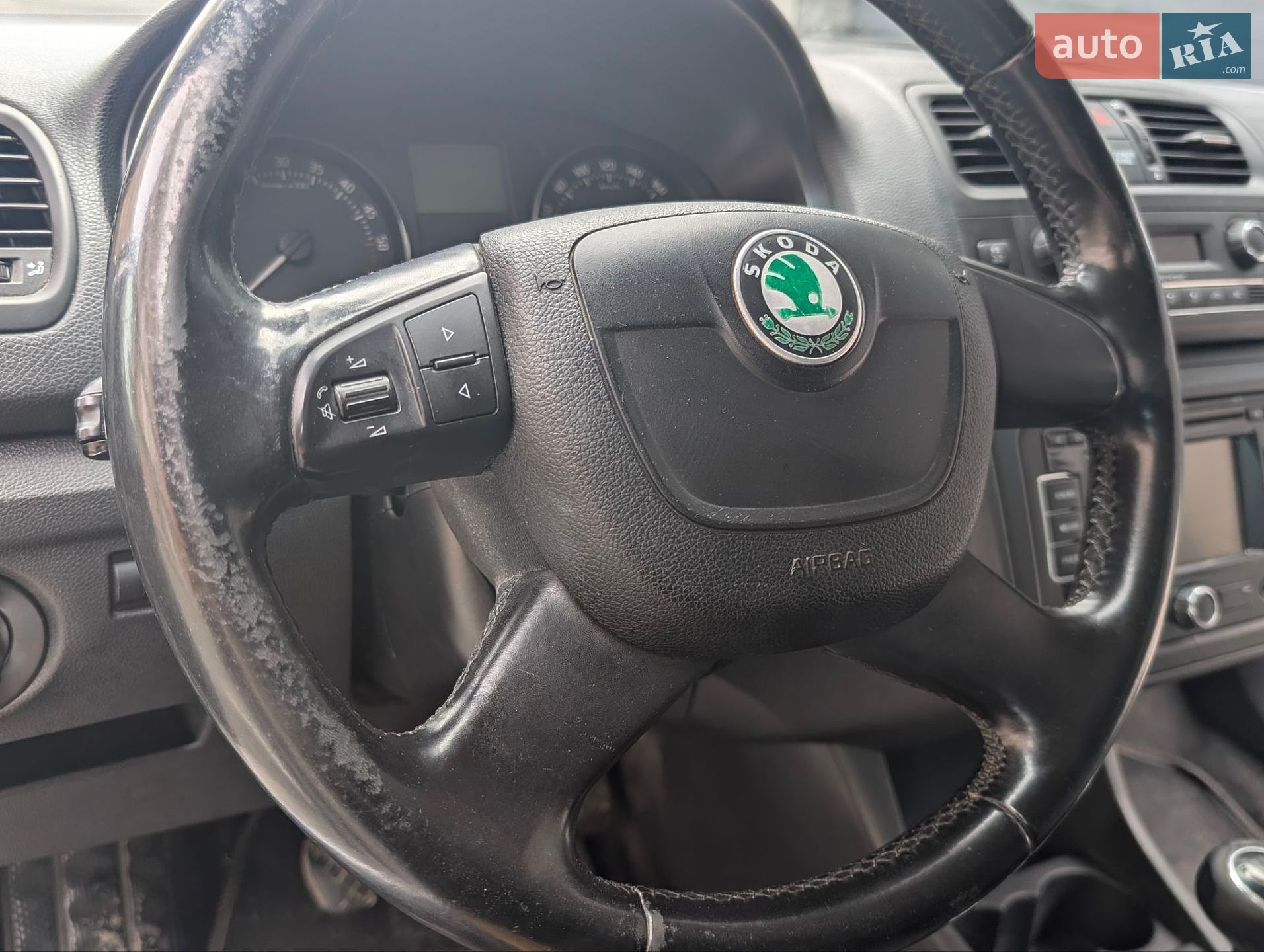 Skoda Fabia 2012 VIN TMBJK65J4C3128778 фото оголошення 27 з 39