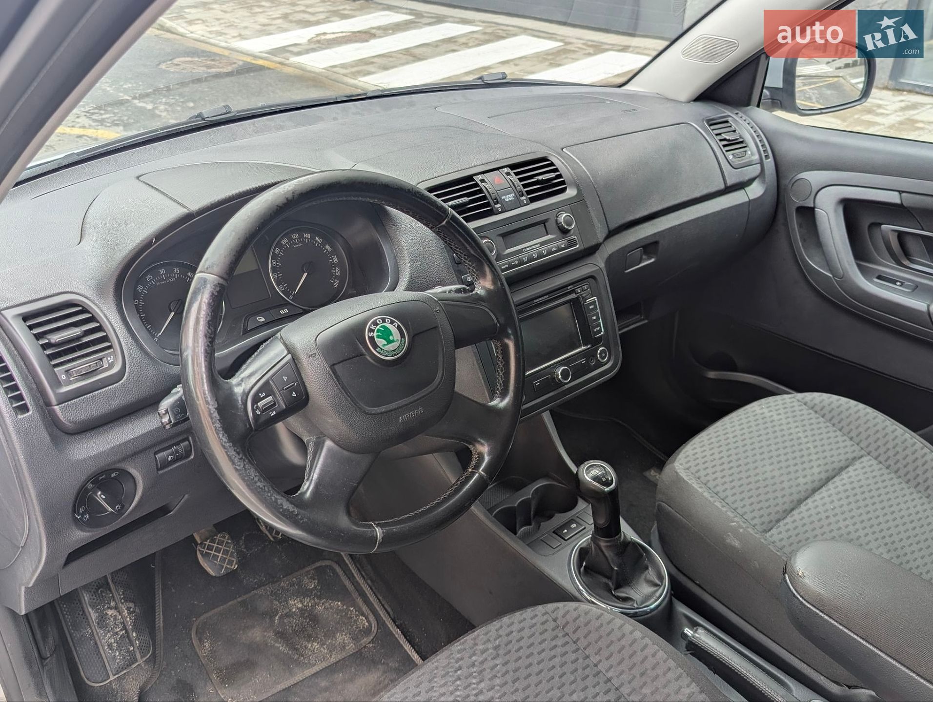 Skoda Fabia 2012 VIN TMBJK65J4C3128778 фото оголошення 29 з 39