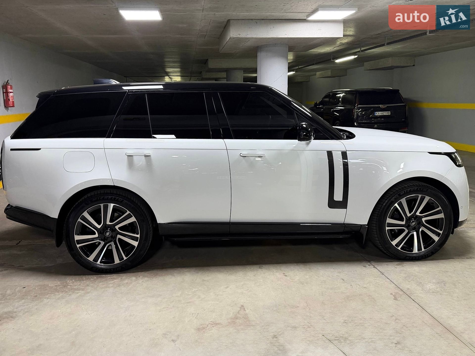 Land Rover Range Rover 2023 VIN SALKP9E73PA078154 фото оголошення 7 з 114