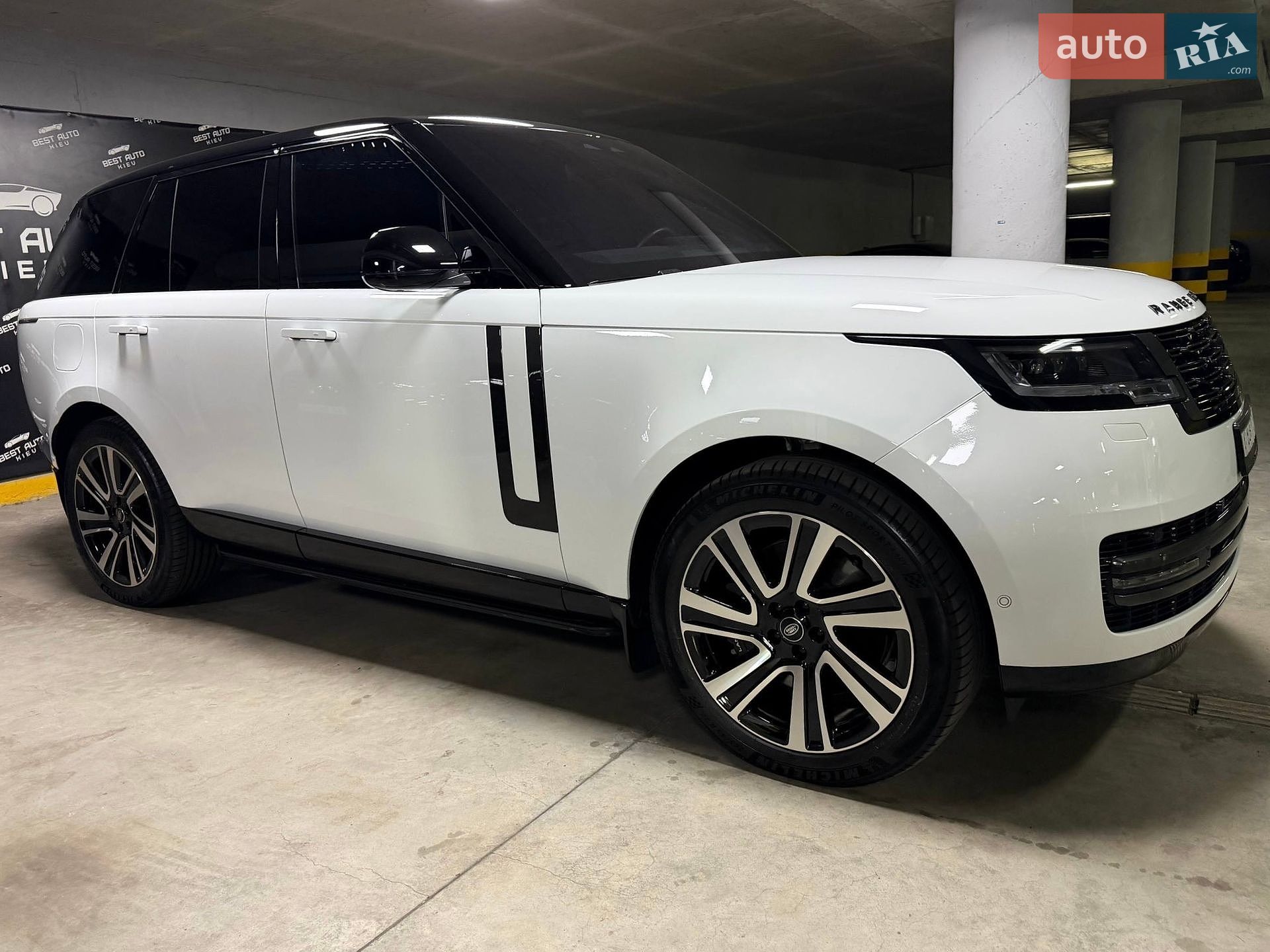 Land Rover Range Rover 2023 VIN SALKP9E73PA078154 фото оголошення 6 з 114