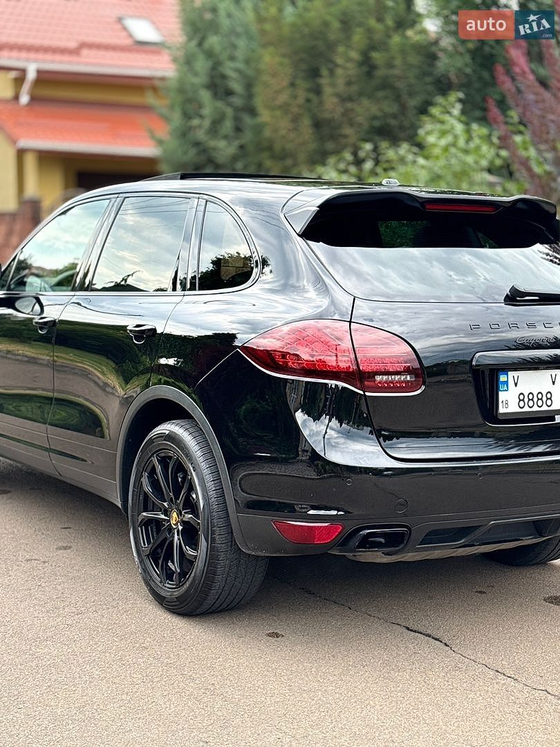 Porsche Cayenne 2014 VIN WP1AA2A29ELA91562 фото оголошення 5 з 17