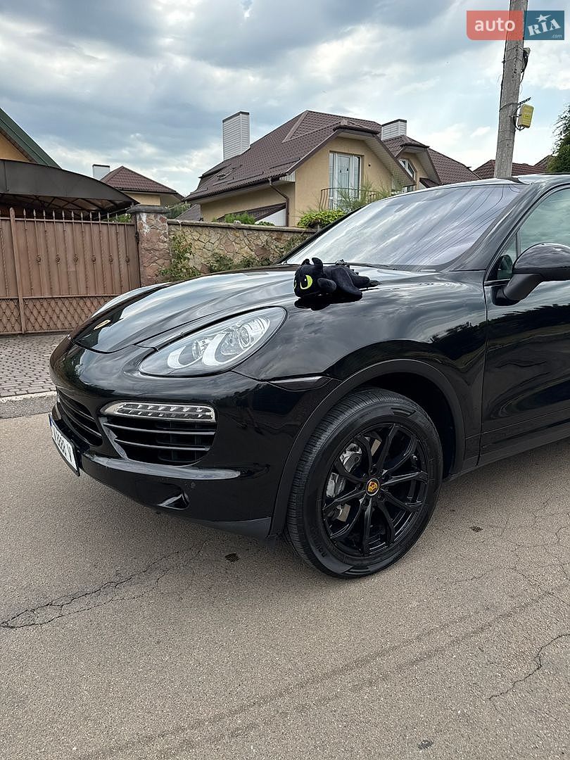Porsche Cayenne 2014 VIN WP1AA2A29ELA91562 фото оголошення 9 з 17
