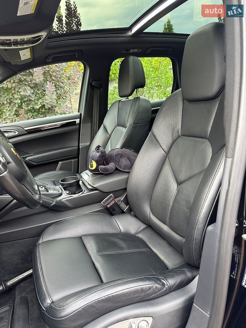 Porsche Cayenne 2014 VIN WP1AA2A29ELA91562 фото оголошення 12 з 17