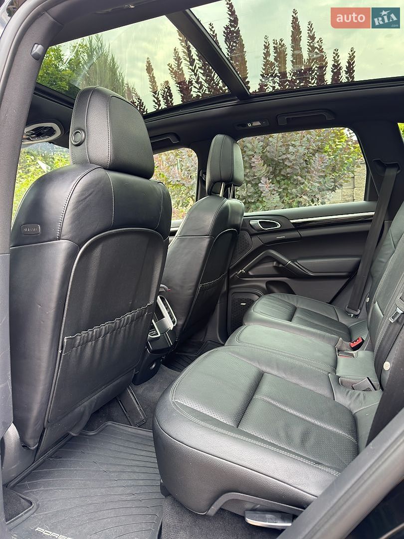 Porsche Cayenne 2014 VIN WP1AA2A29ELA91562 фото оголошення 13 з 17