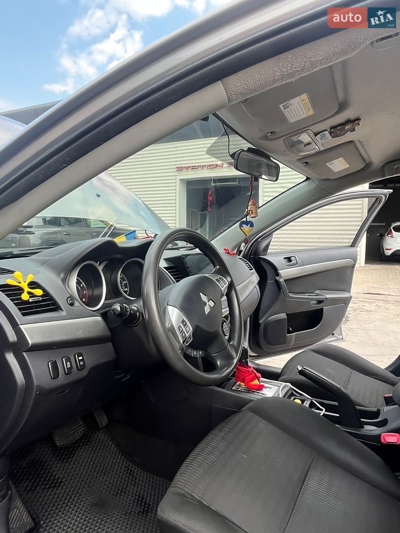 Mitsubishi Lancer 2013 VIN JA32U2FU9DU022014 фото оголошення 16 з 49
