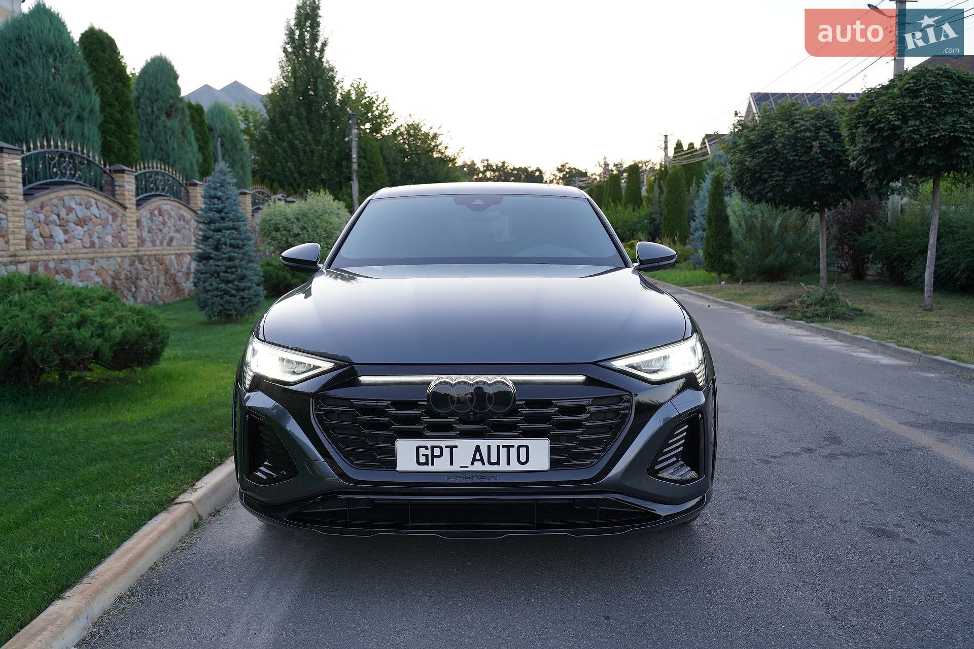 Audi SQ8 e-tron 2023 VIN WAUZZZGE7RB034437 фото оголошення 22 з 42