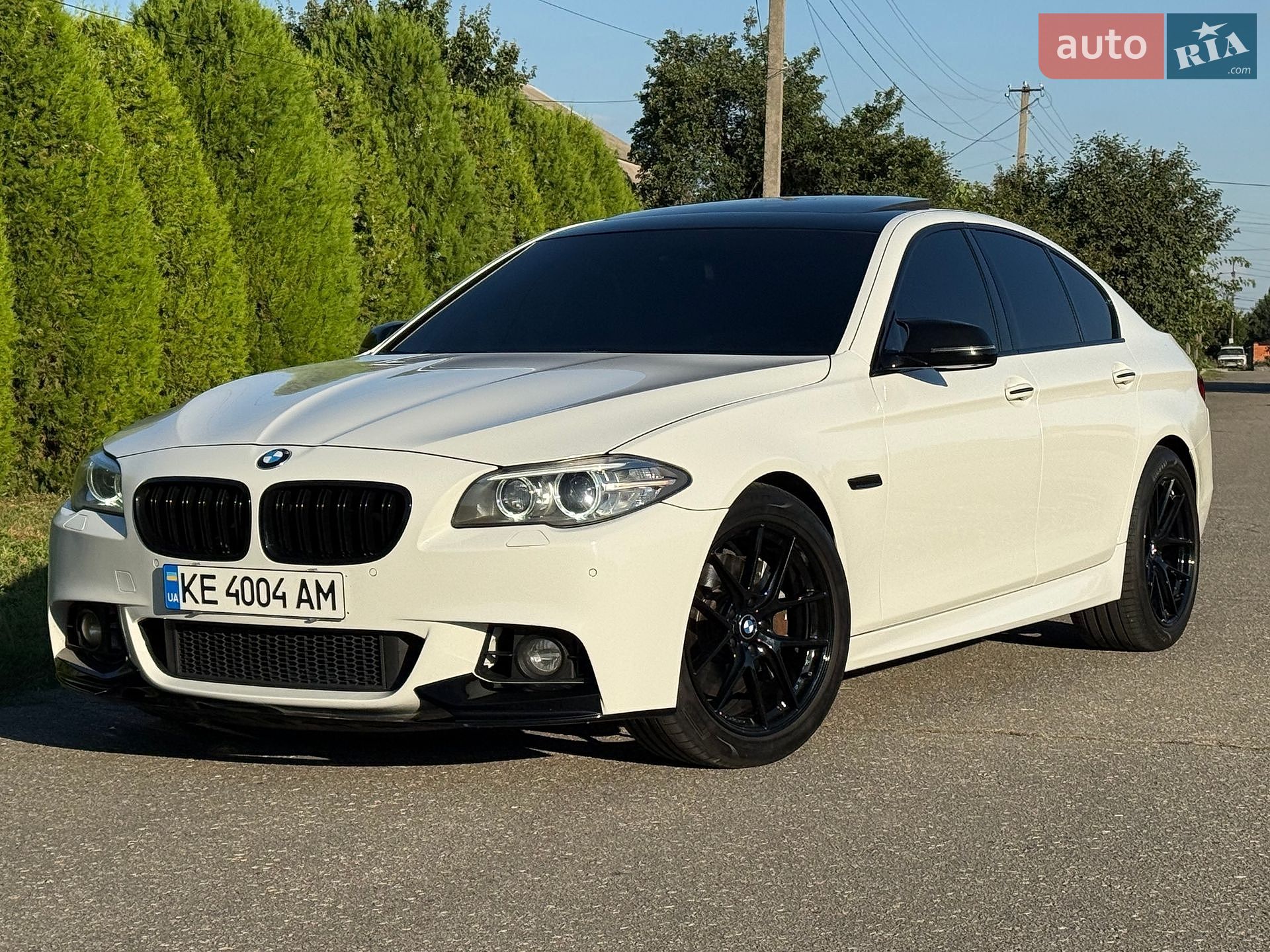 BMW 5 Series 2013 VIN WBAXA5C50ED001761 фото оголошення 2 з 28