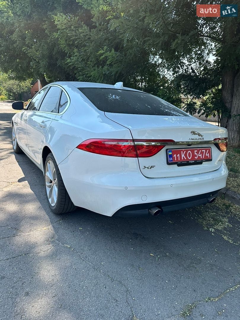 Jaguar XF 2017 VIN SAJBD4FX3JCY55561 фото оголошення 3 з 15