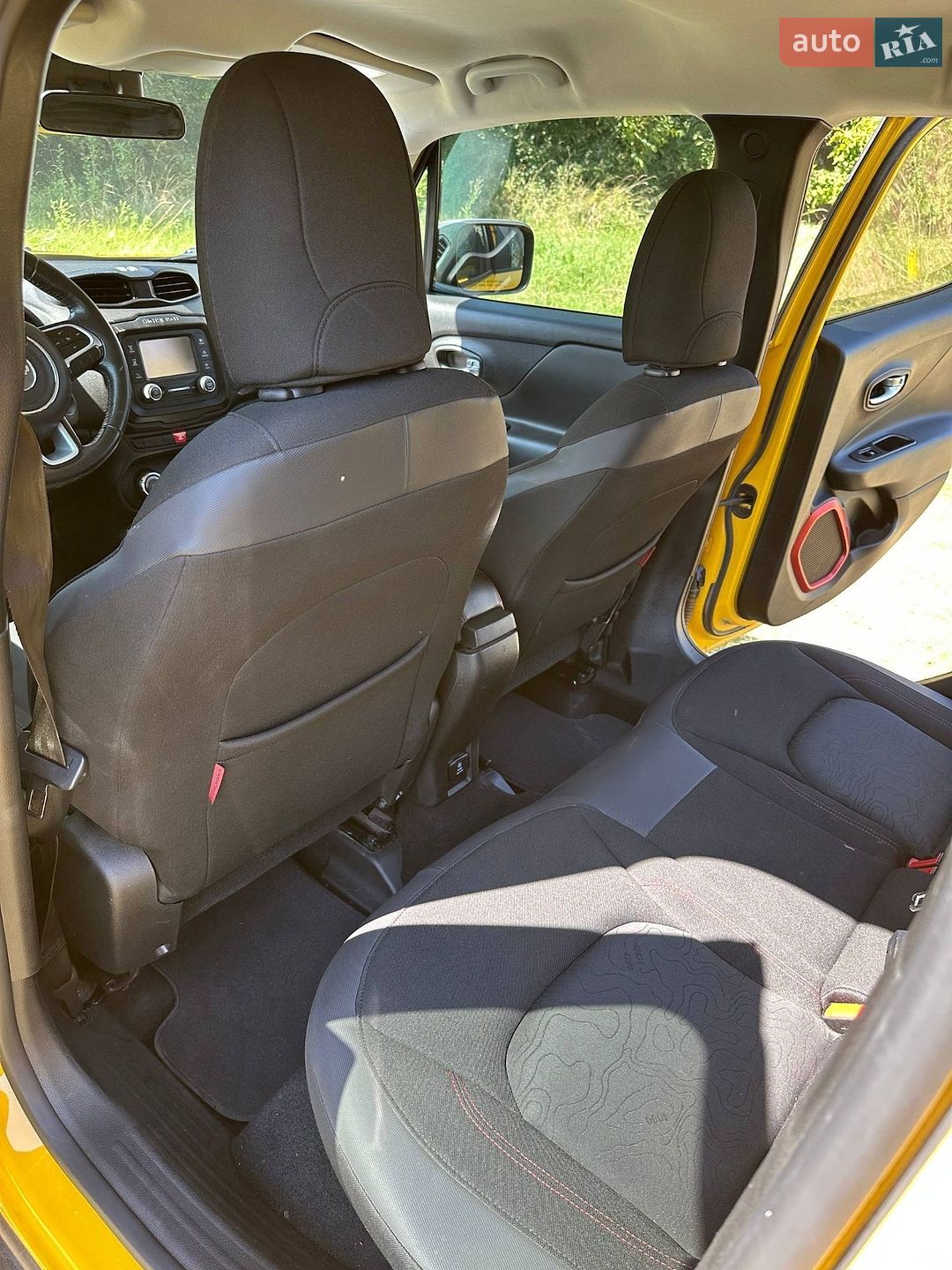 Jeep Renegade 2015 VIN ZACCJBCT0FPB60708 фото оголошення 6 з 22