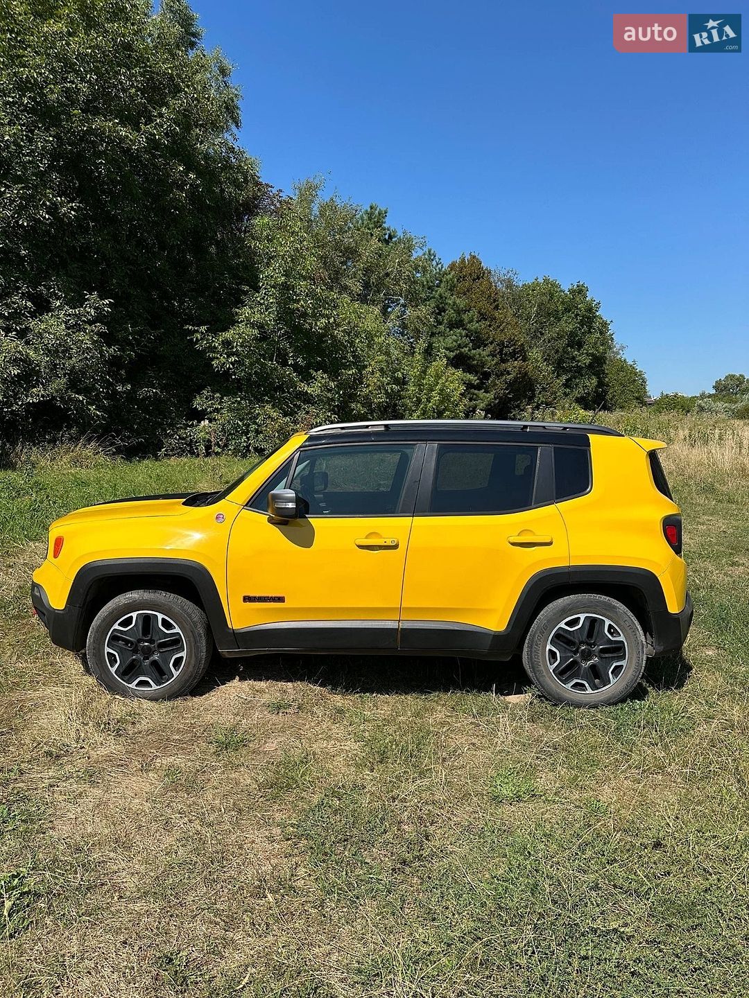 Jeep Renegade 2015 VIN ZACCJBCT0FPB60708 фото оголошення 10 з 22