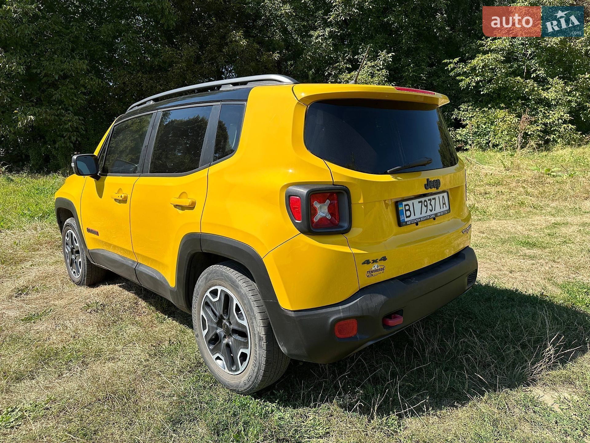 Jeep Renegade 2015 VIN ZACCJBCT0FPB60708 фото оголошення 17 з 22