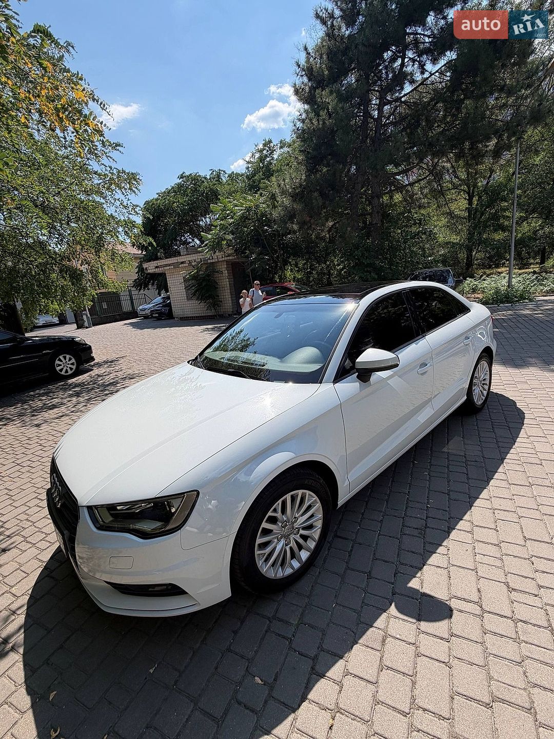 Audi A3 2016 VIN WAUZZZ8V0H1002450 фото оголошення 6 з 14