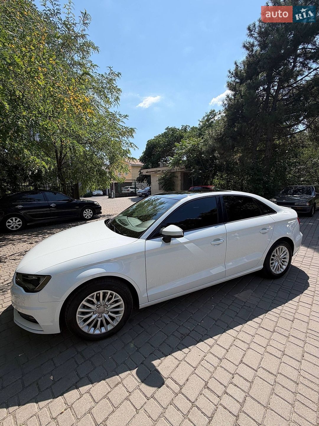 Audi A3 2016 VIN WAUZZZ8V0H1002450 фото оголошення 8 з 14