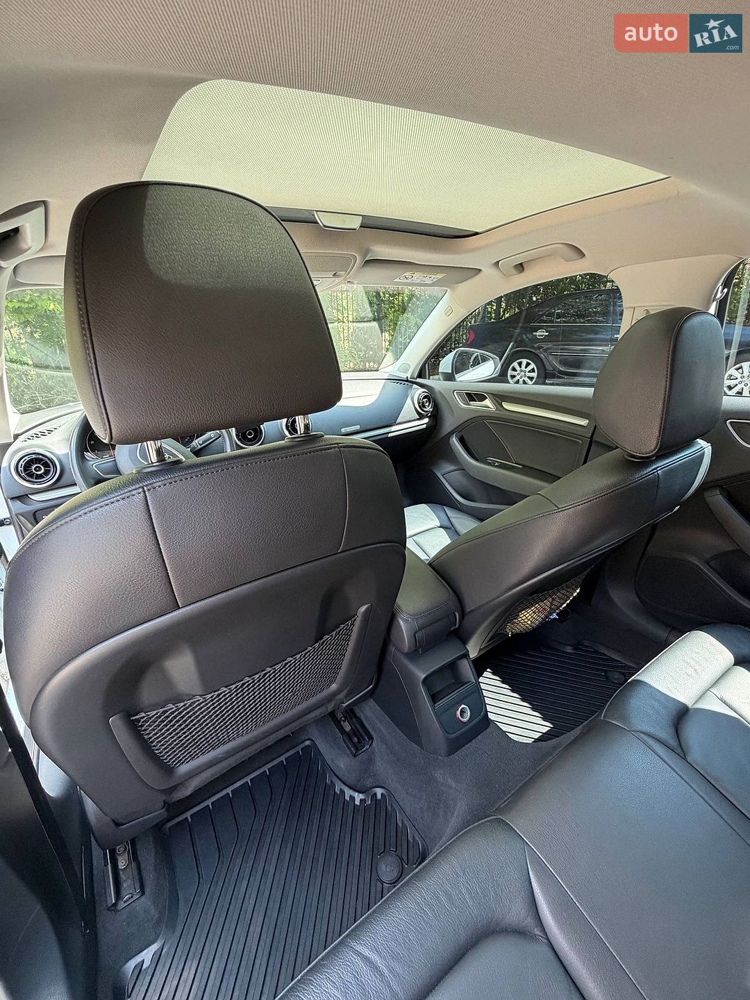 Audi A3 2016 VIN WAUZZZ8V0H1002450 фото оголошення 14 з 14