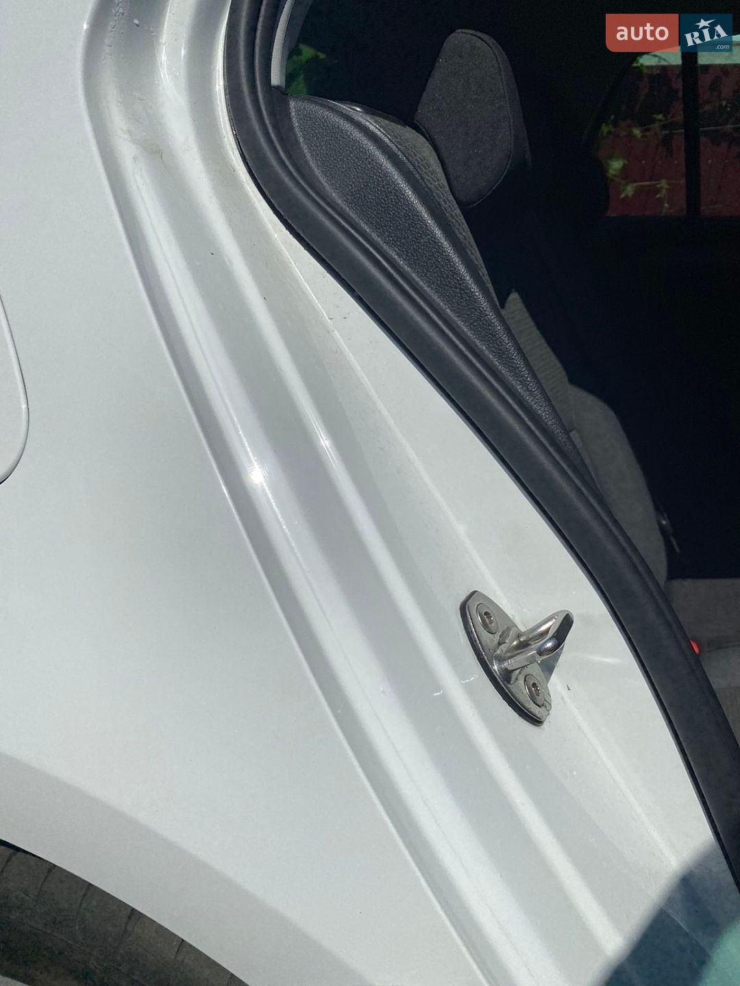 Volkswagen e-Golf 2020 VIN WVWZZZAUZLW917706 фото оголошення 22 з 51