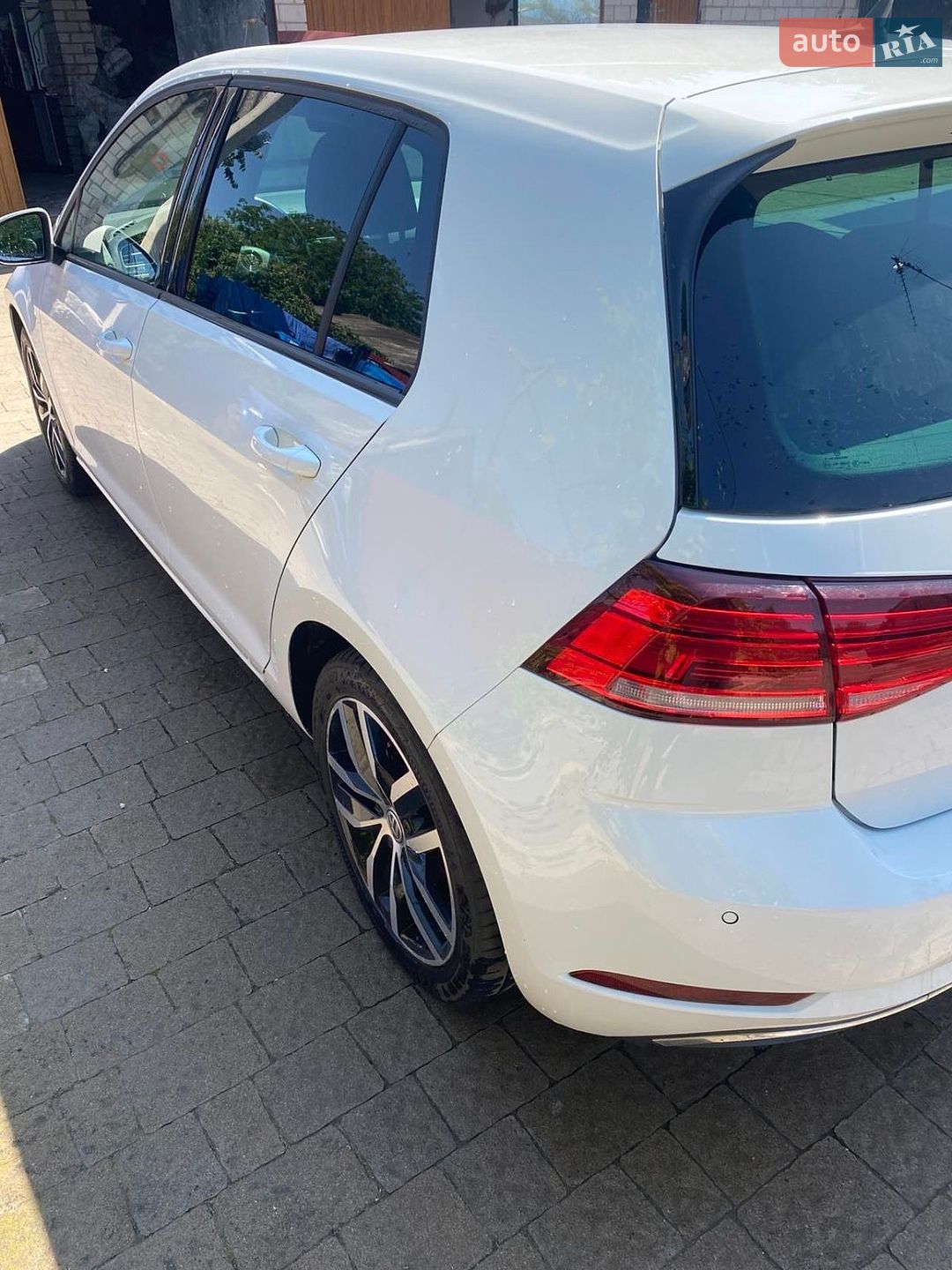 Volkswagen e-Golf 2020 VIN WVWZZZAUZLW917706 фото оголошення 28 з 51