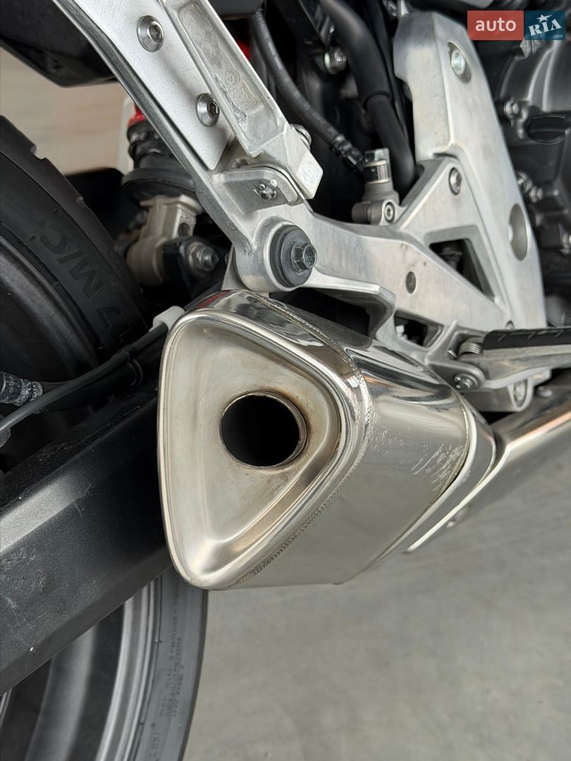 Honda CB 600F Hornet 2011 VIN ZDCPC41F0BF100034 фото оголошення 5 з 21