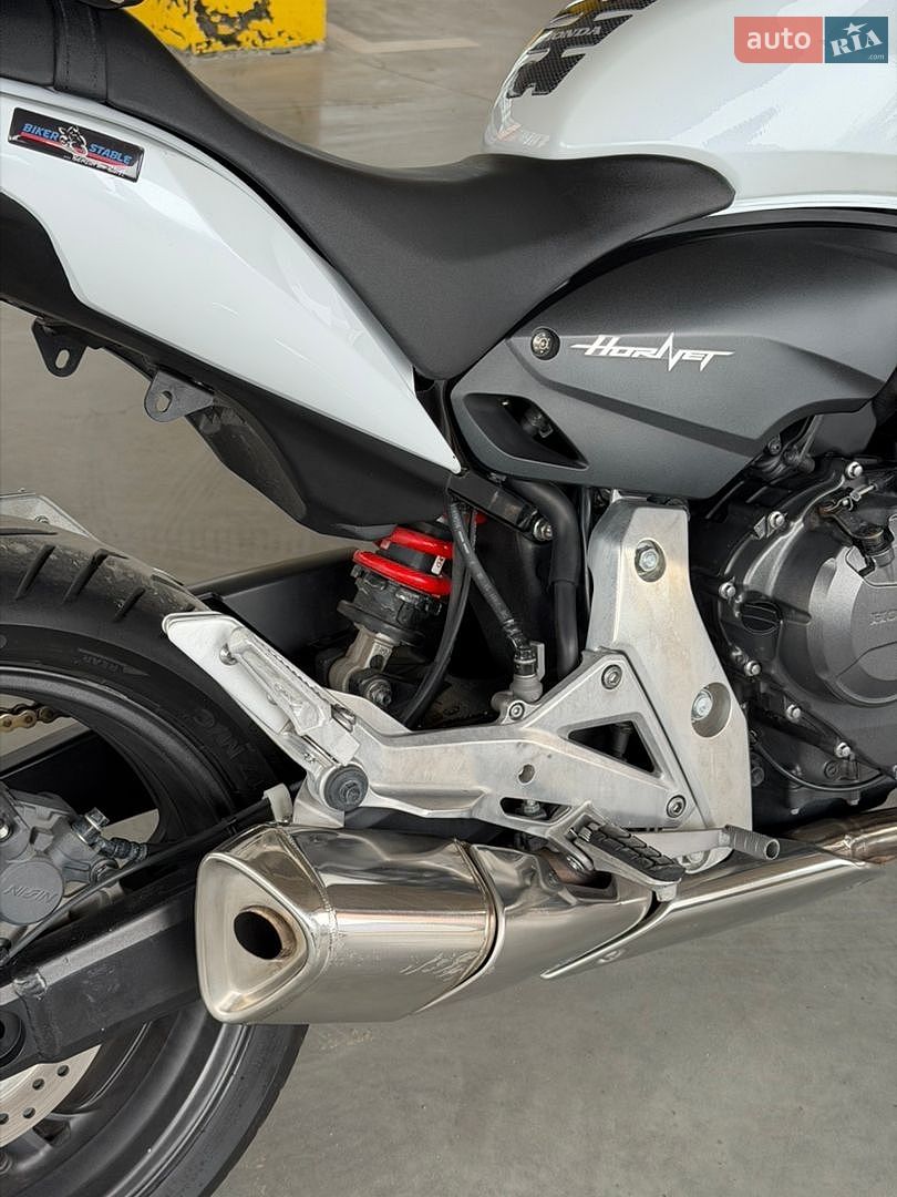 Honda CB 600F Hornet 2011 VIN ZDCPC41F0BF100034 фото оголошення 4 з 21