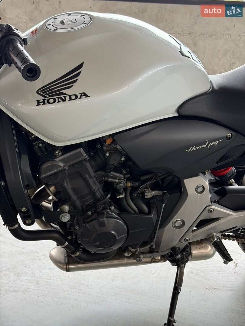 Honda CB 600F Hornet 2011 VIN ZDCPC41F0BF100034 фото оголошення 9 з 21