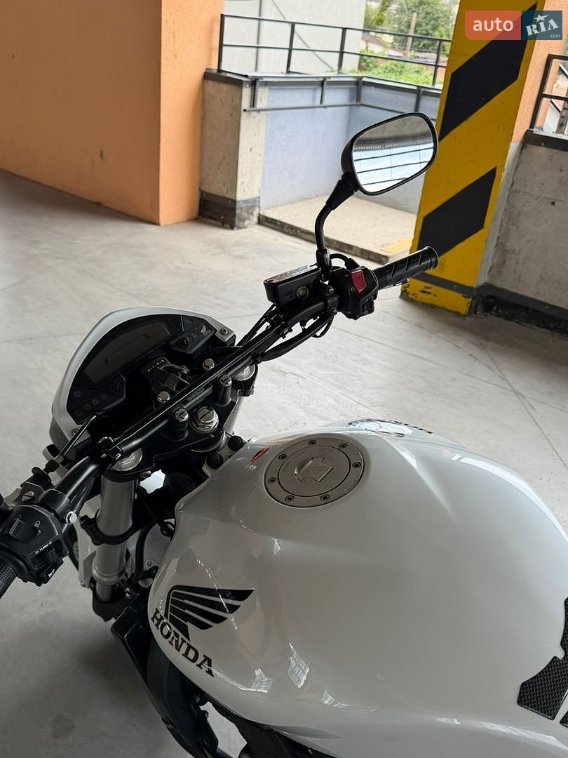 Honda CB 600F Hornet 2011 VIN ZDCPC41F0BF100034 фото оголошення 11 з 21