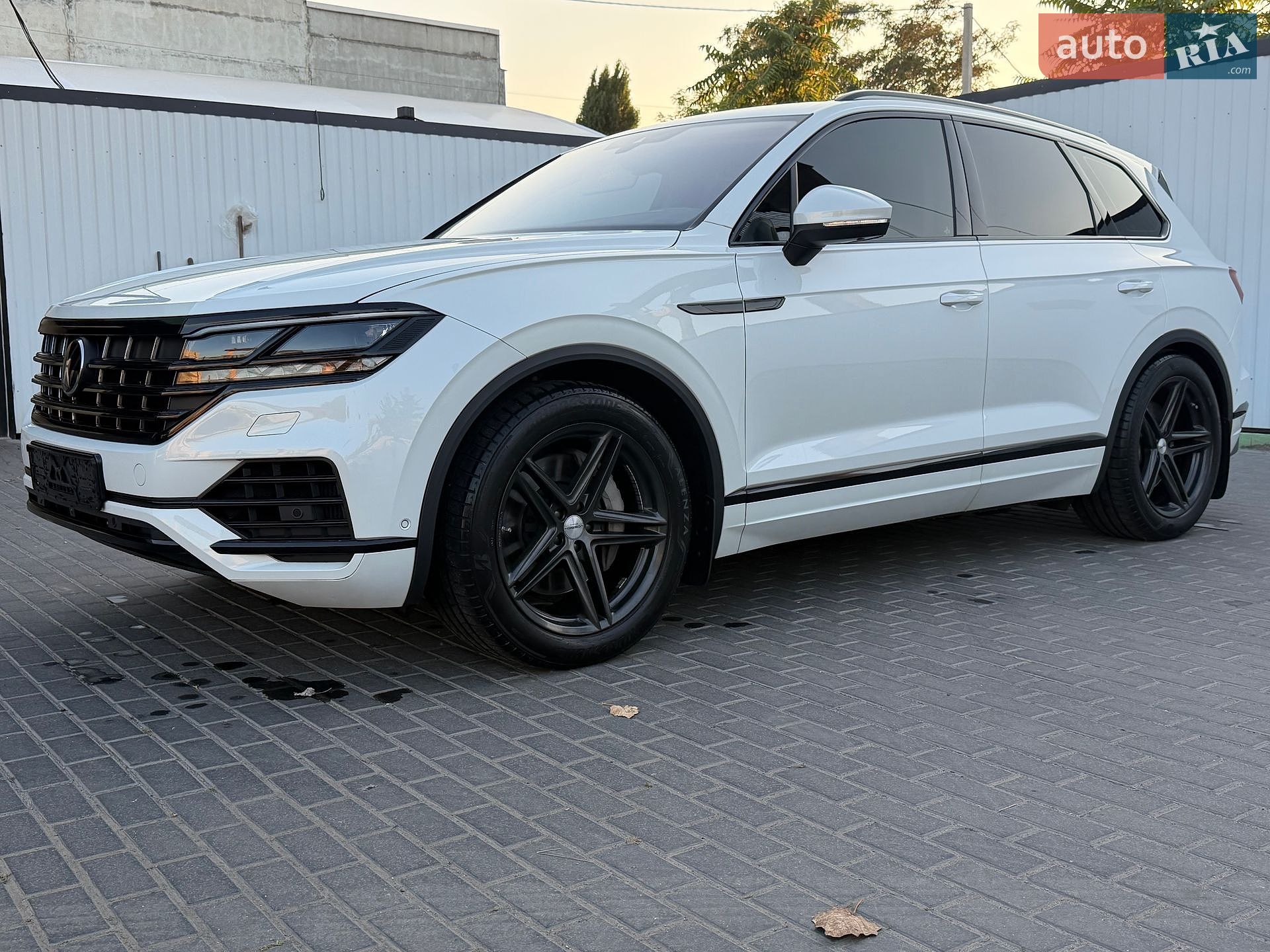 Volkswagen Touareg 2022 VIN WVGZZZCR7PD003598 фото оголошення 5 з 30