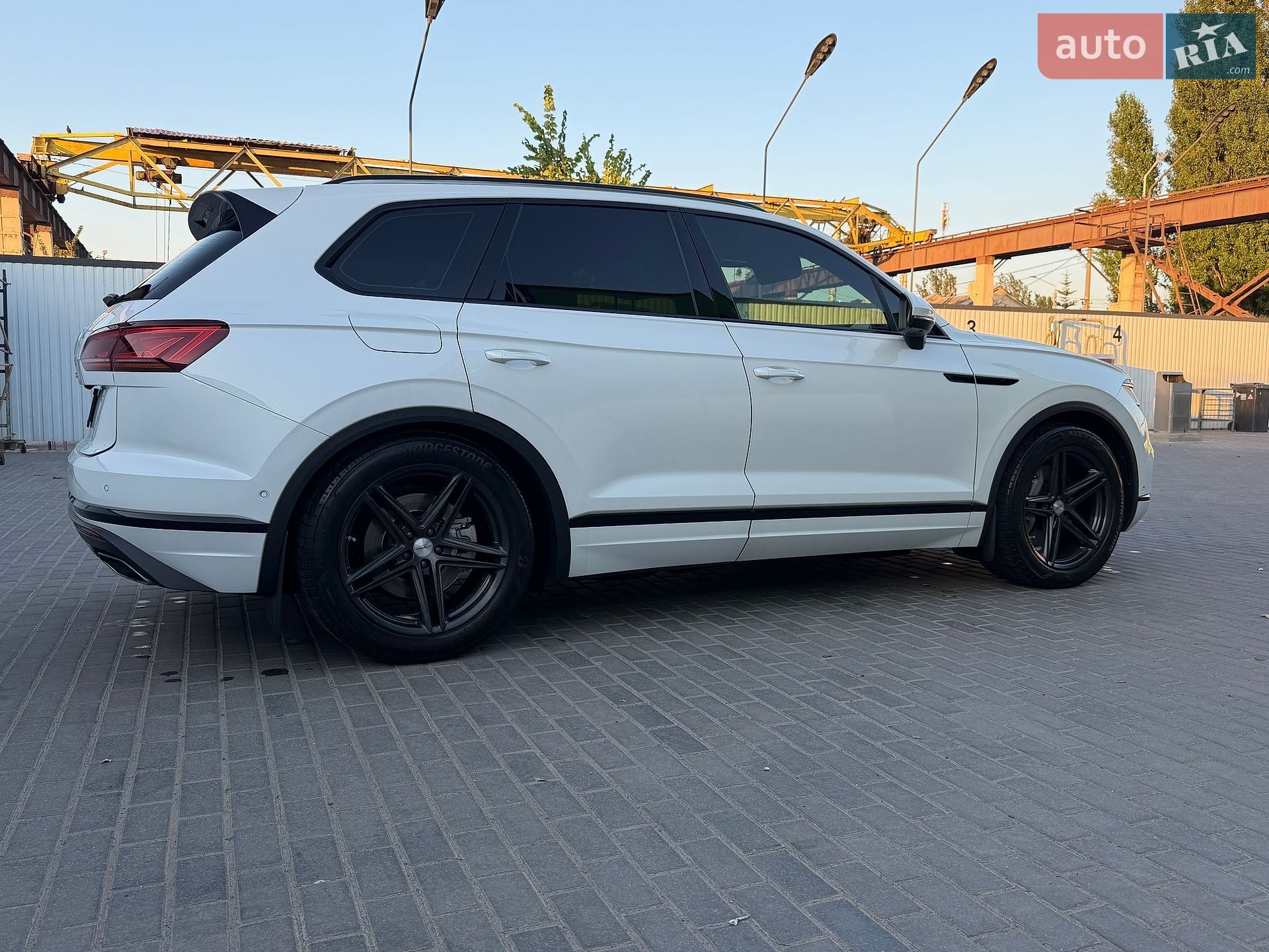 Volkswagen Touareg 2022 VIN WVGZZZCR7PD003598 фото оголошення 11 з 30