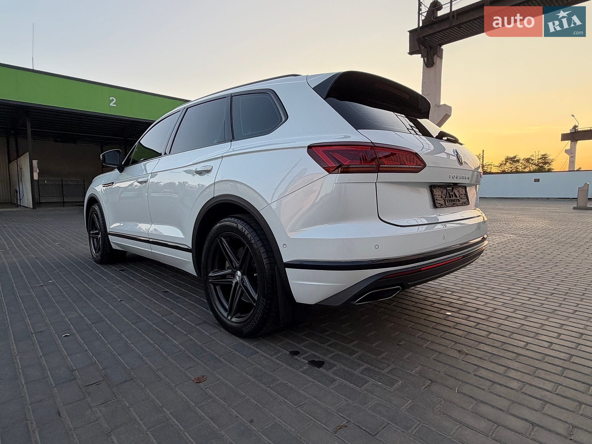 Volkswagen Touareg 2022 VIN WVGZZZCR7PD003598 фото оголошення 12 з 30