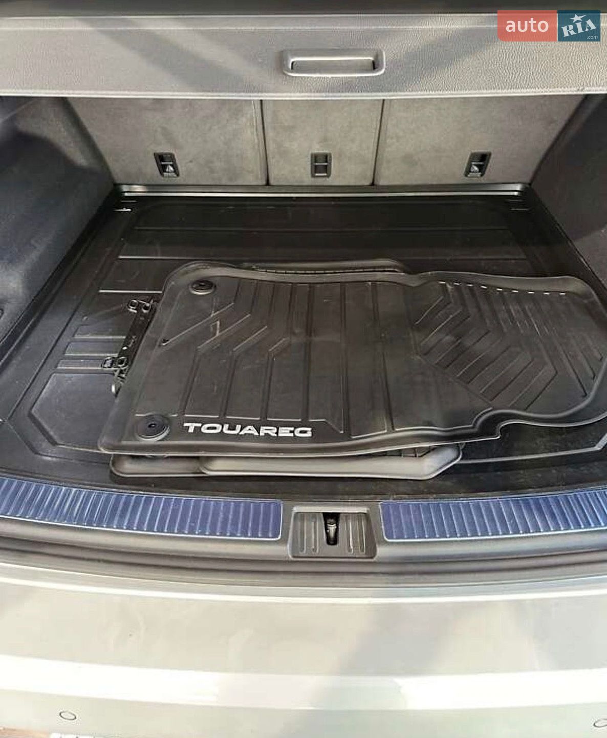 Volkswagen Touareg 2022 VIN WVGZZZCR7PD003598 фото оголошення 17 з 30