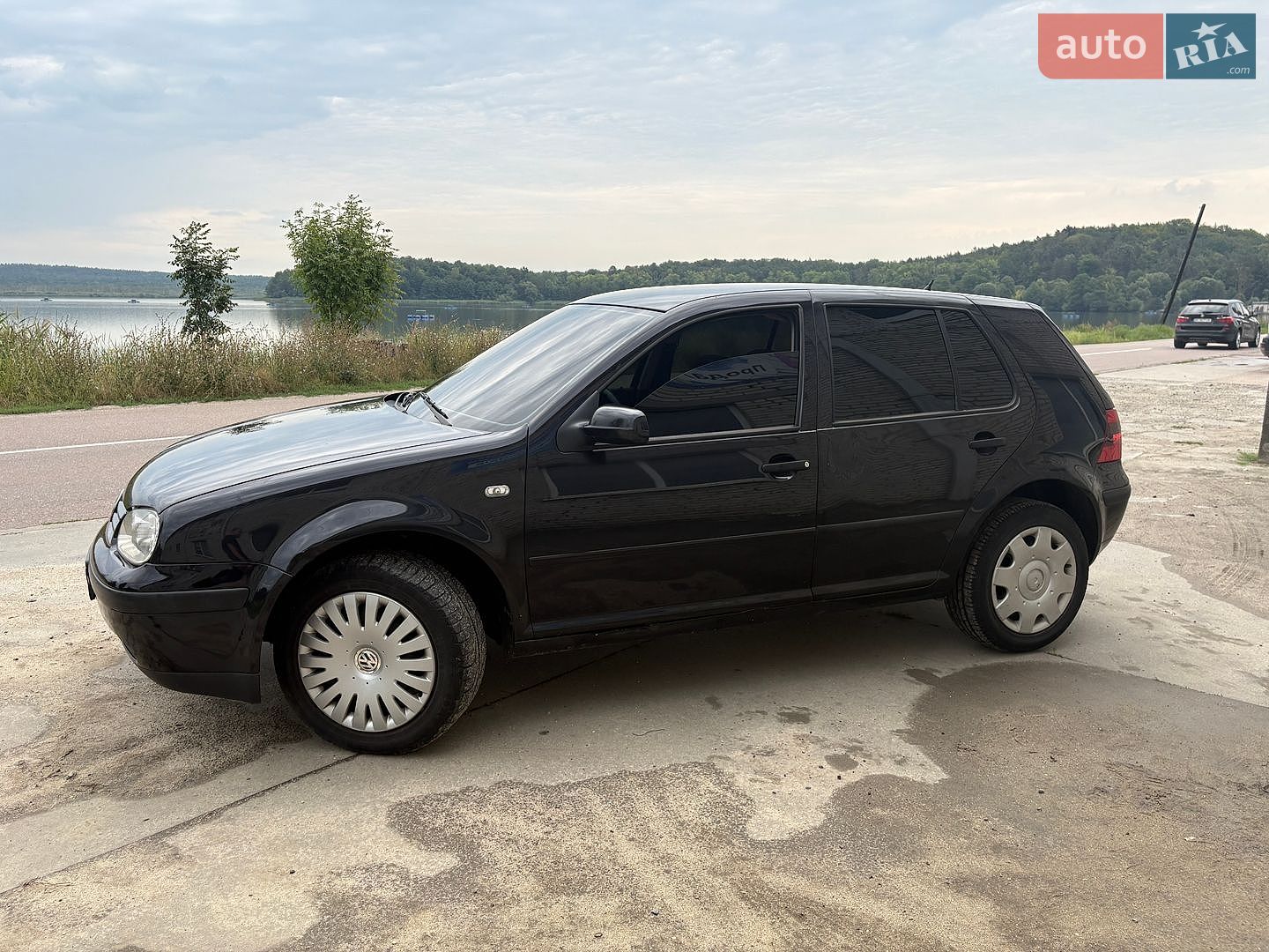 Volkswagen Golf 2000 VIN WVWZZZ1JZ1U125064 фото оголошення 8 з 22