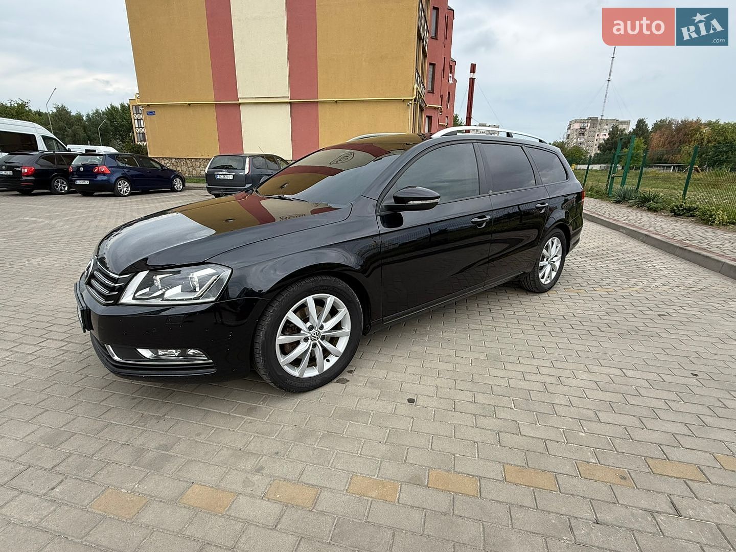 Volkswagen Passat 2013 VIN WVWZZZ3CZDE140622 фото оголошення 2 з 18