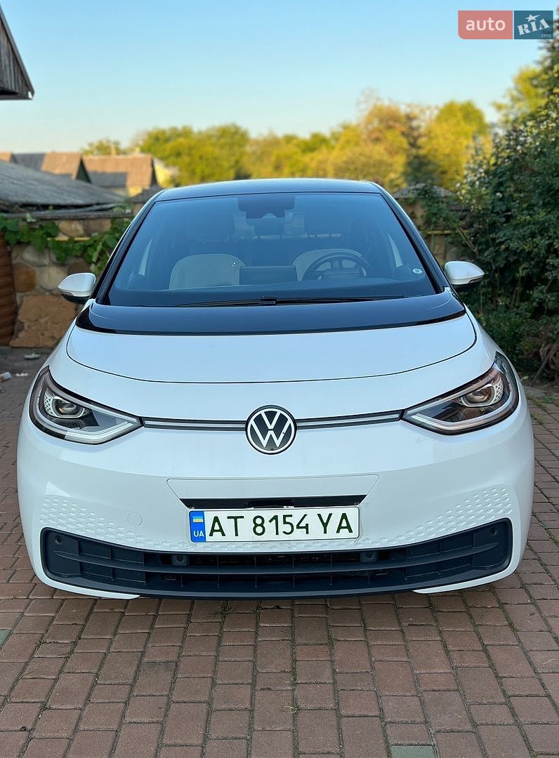 Volkswagen ID.3 2020 VIN WVWZZZE1ZLP005107 фото оголошення 4 з 16
