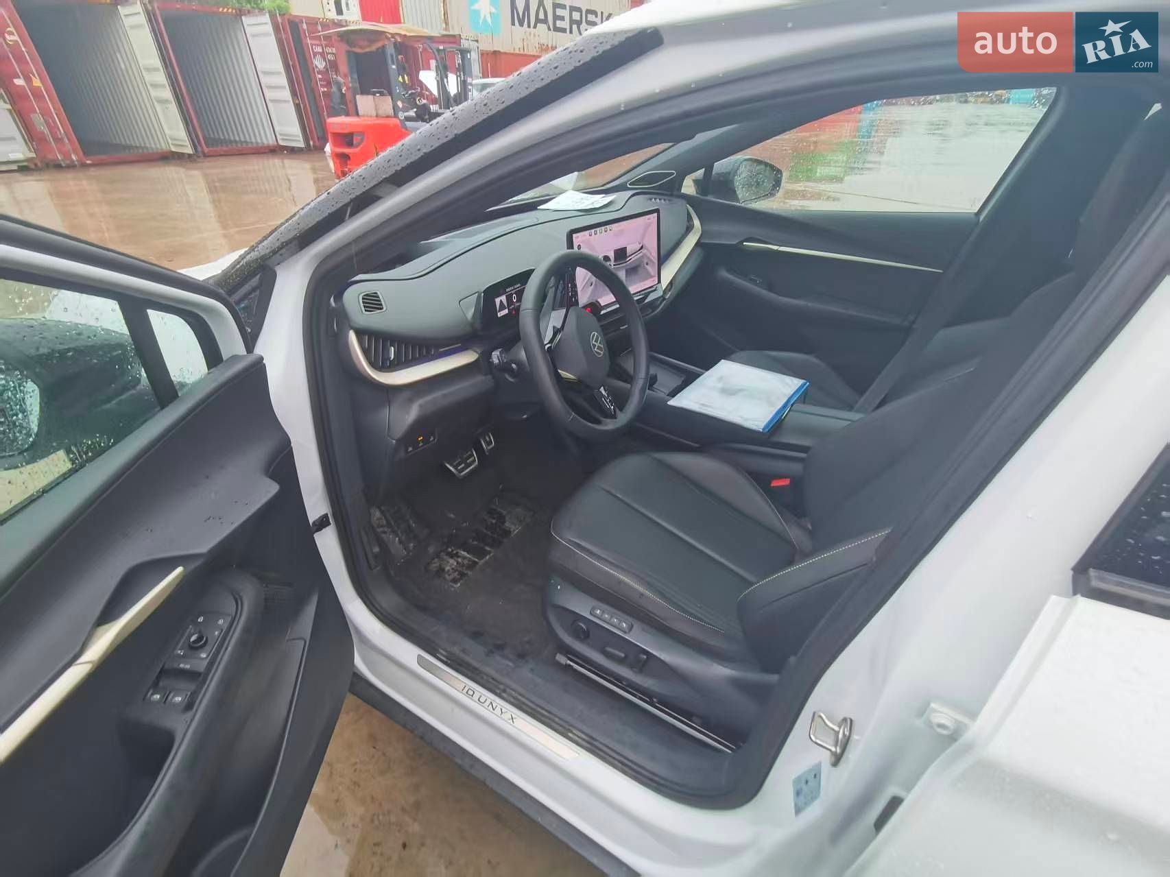 Volkswagen ID. UNYX 2024 VIN HVWJA1ER7R1200268 фото оголошення 12 з 19