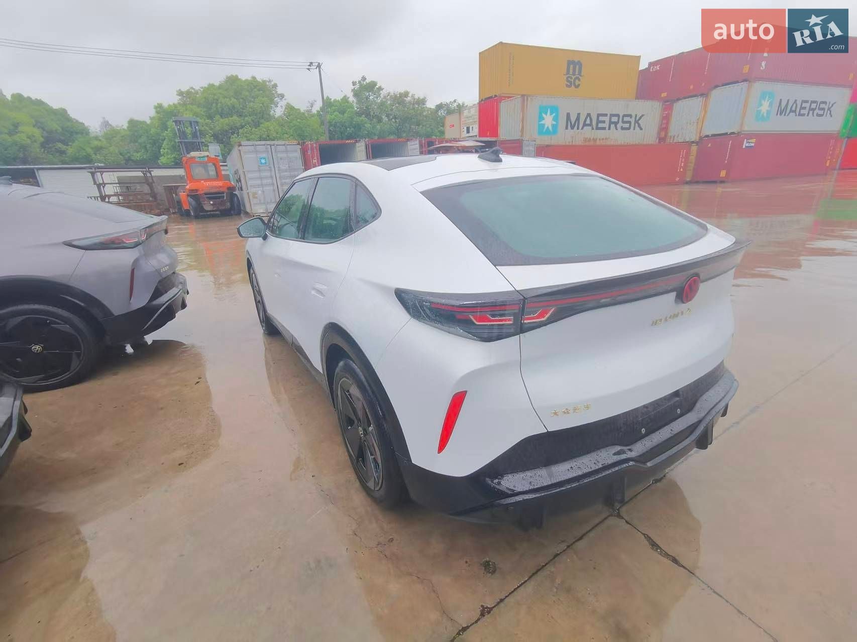 Volkswagen ID. UNYX 2024 VIN HVWJA1ER7R1200268 фото оголошення 8 з 19