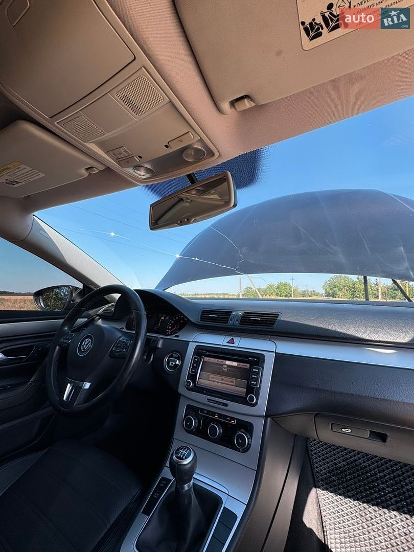 Volkswagen CC / Passat CC 2010 VIN WVWNN7AN0AE542312 фото оголошення 10 з 19