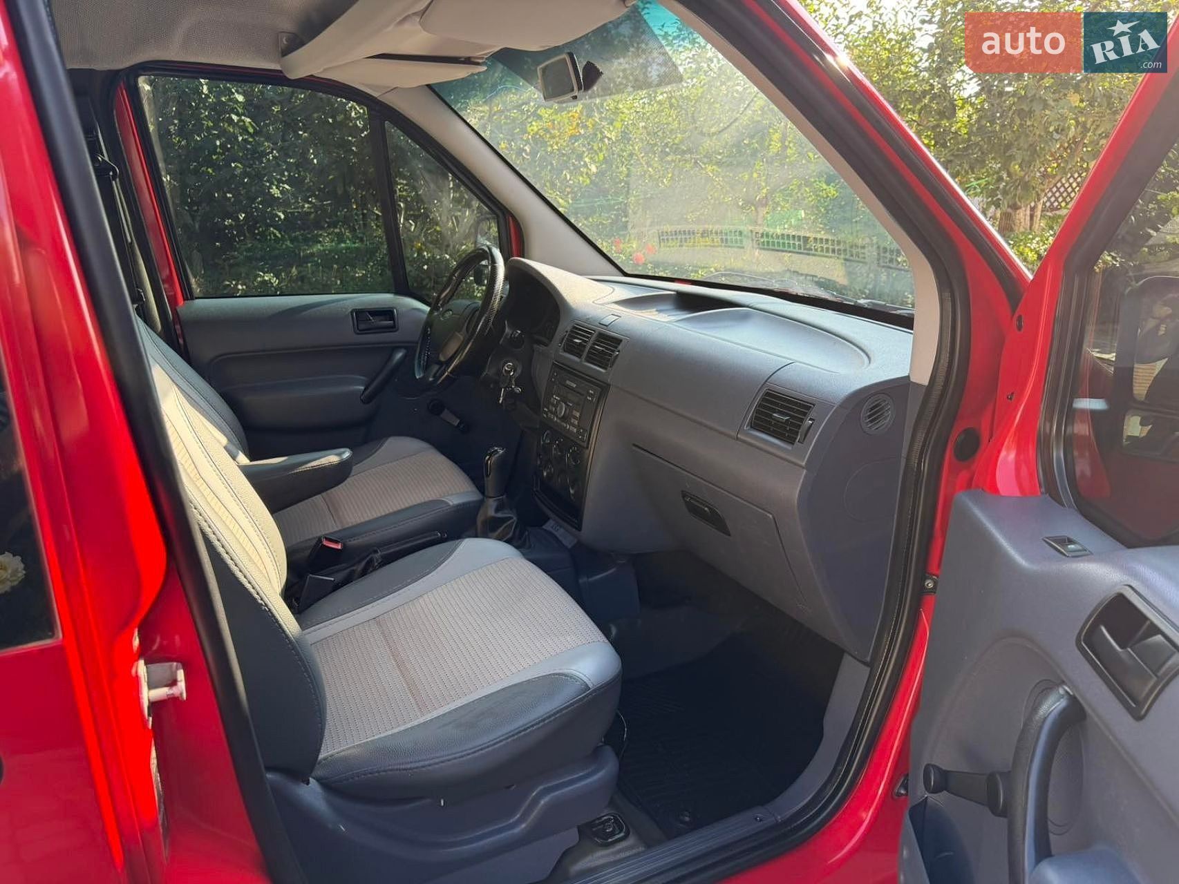 Ford Transit Connect 2009 VIN WF0UXXTTPU9U71328 фото оголошення 12 з 32